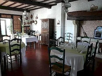 Hotel Le Relais De L'Armagnac Luppé-Violles